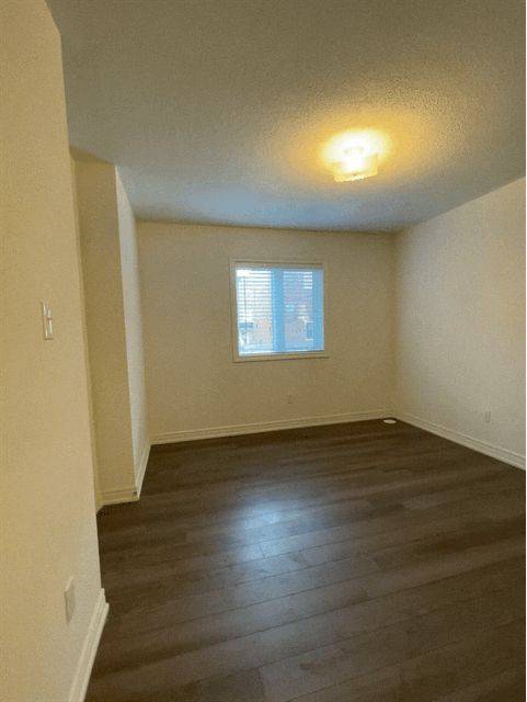 Markham, ON L6E 0T7,83 Roy Grove WAY