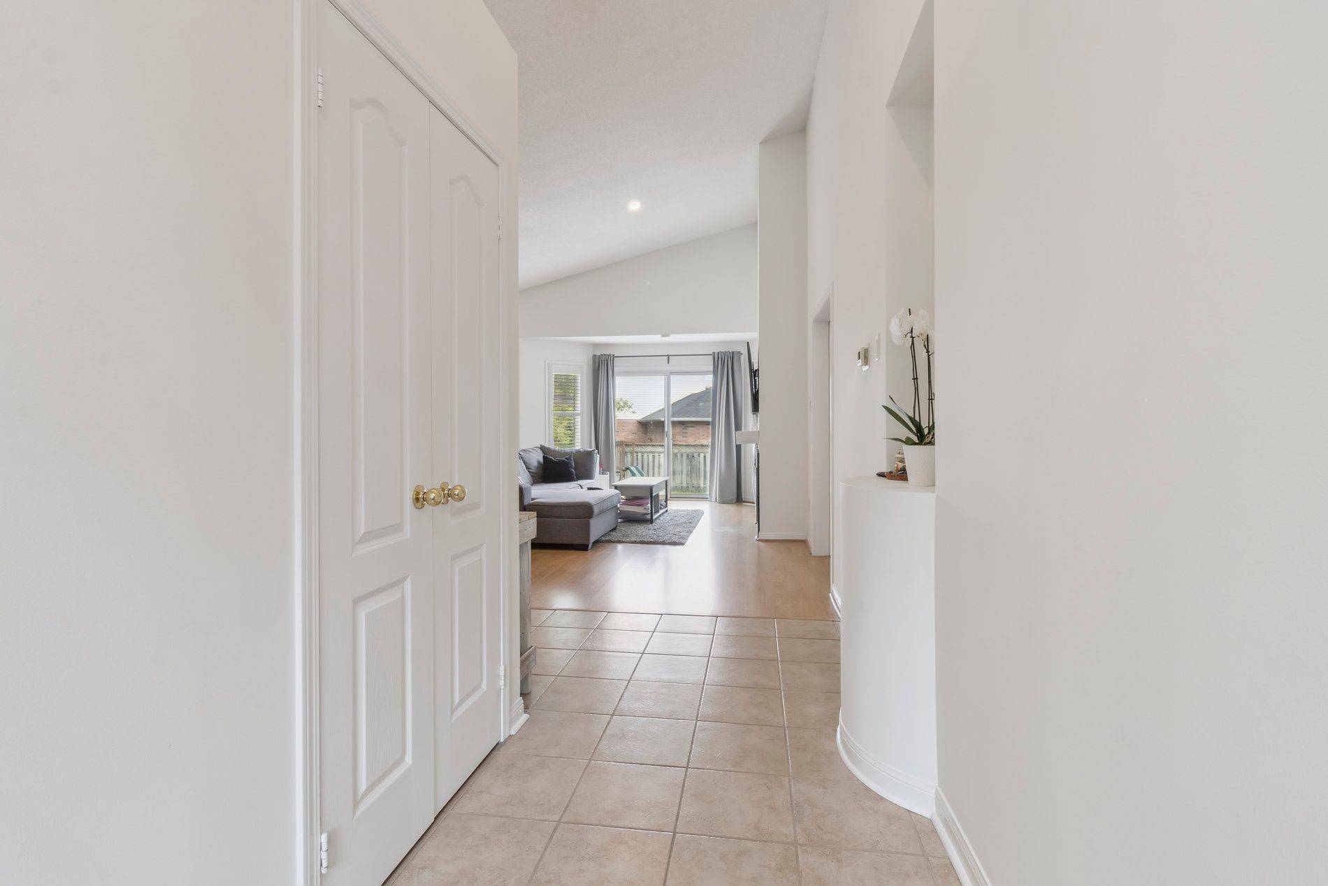East Gwillimbury, ON L0G 1M0,38 Royal Amber CRES