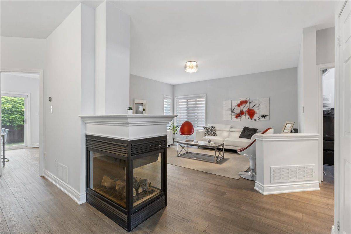 Halton Hills, ON L7G 5Y4,5 Chaplin CRES