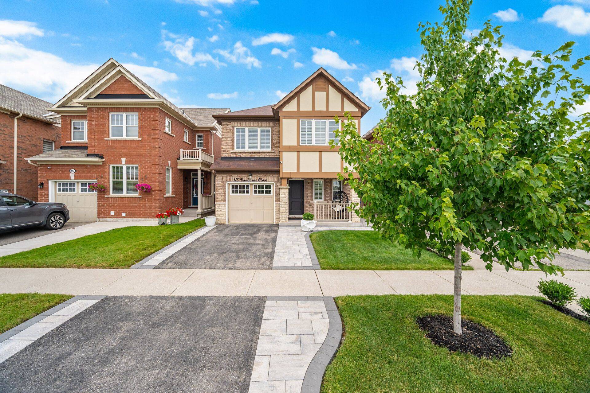 Brampton, ON L7A 4E9,115 Vanhorne Close