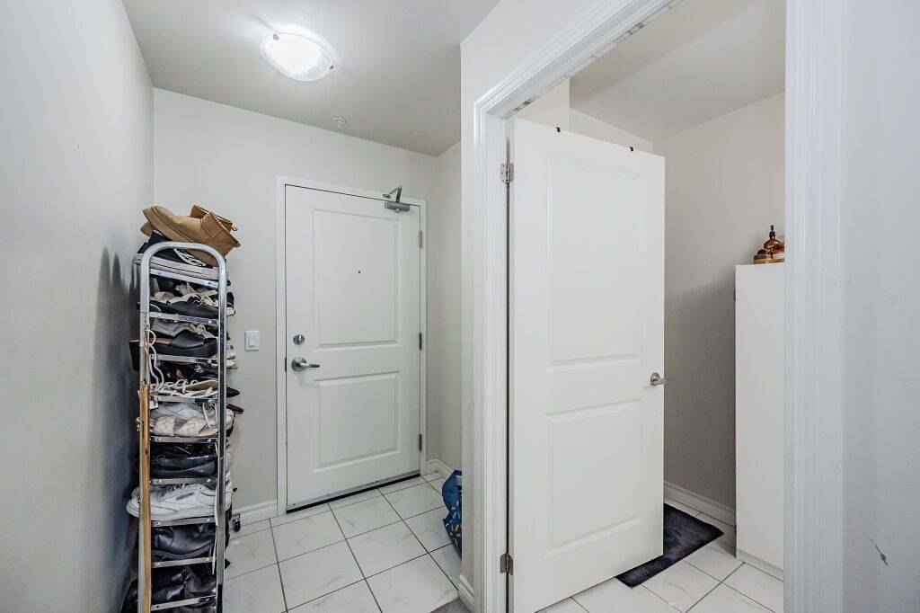 Guelph, ON N1L 0N6,1280 Gordon ST E #405