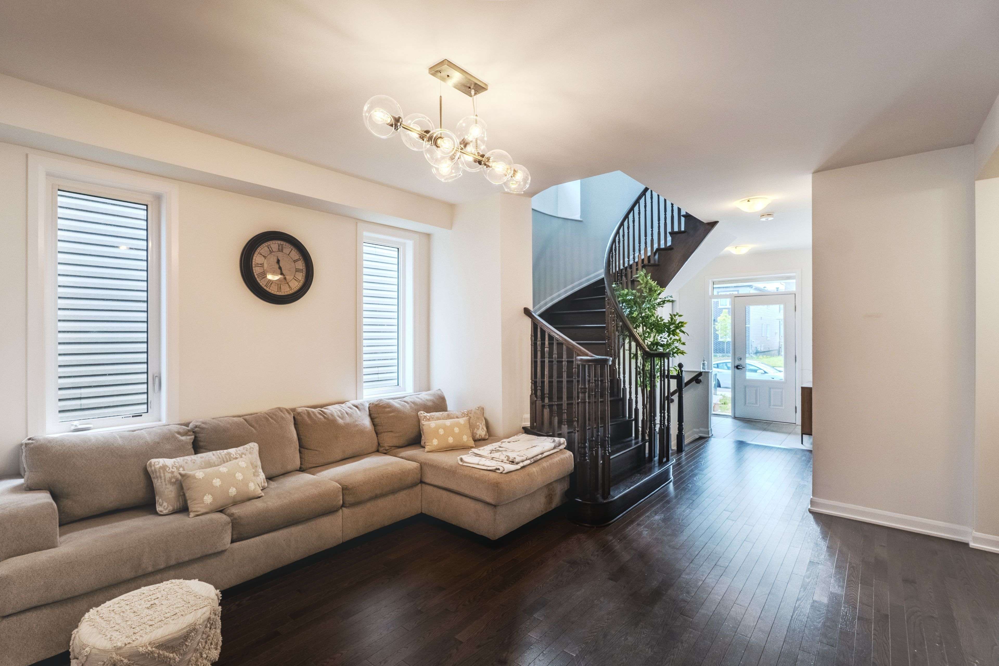 Barrhaven, ON K2J 6V6,818 Cappamore DR