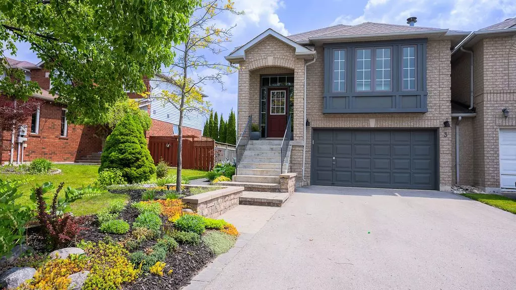 Barrie, ON L4N 8E9,3 Rundle CRES