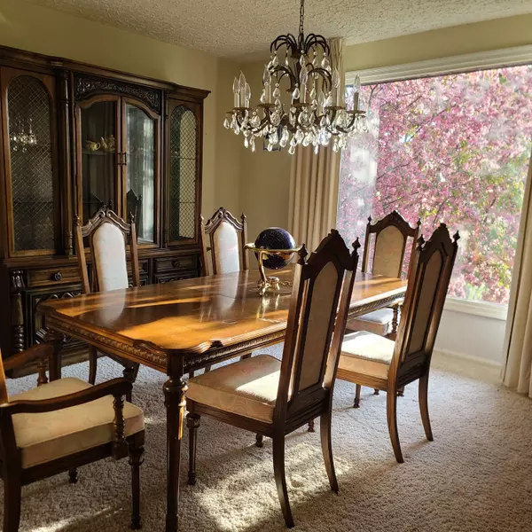 Clarington, ON L1B 0L5,2853 Bellwood DR