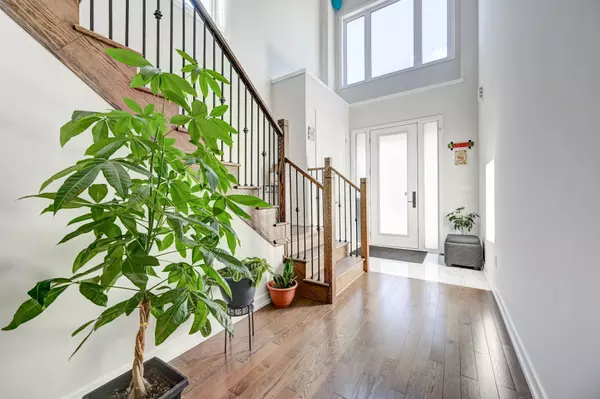 Pickering, ON L1V 1H8,400 Finch AVE #25