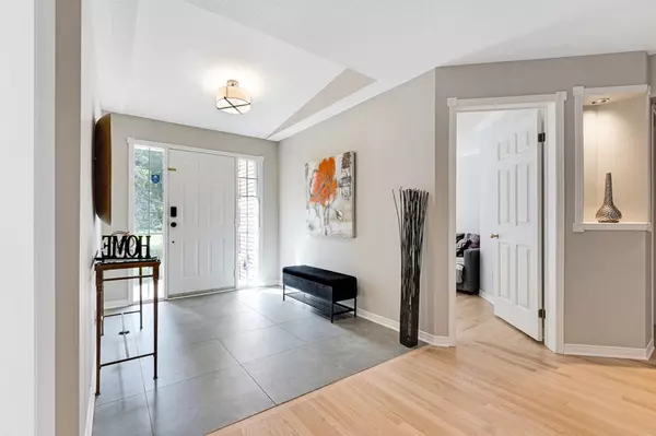 Manotick - Kars - Rideau Twp And Area, ON K4M 1C6,5525 PETTAPIECE CRES