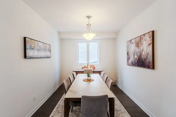 Barrhaven, ON K2J 6V6,818 Cappamore DR