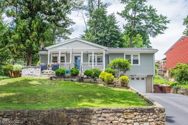 60 Algonquin Ave, Rockaway Twp., NJ 07866