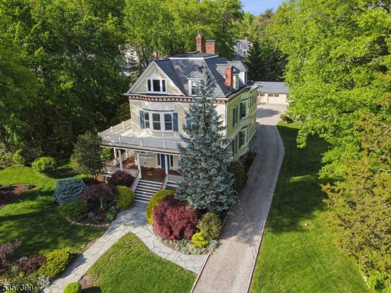 59 Mountain Ave, Millburn Twp., NJ 07041