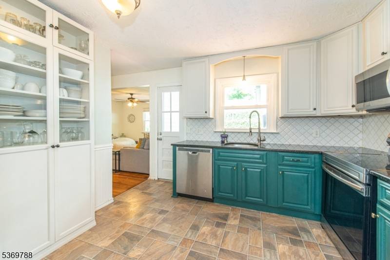 Rockaway Twp., NJ 07866,60 Algonquin Ave