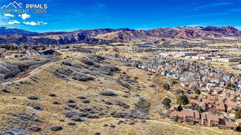 Michener DR, Colorado Springs, CO 80907
