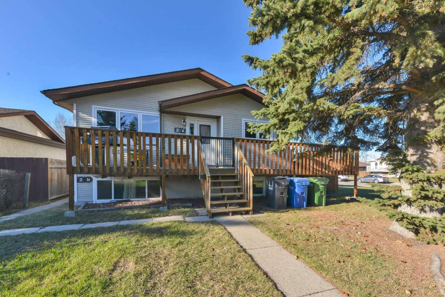 2 Greenham DR, Red Deer, AB T4P 2X4