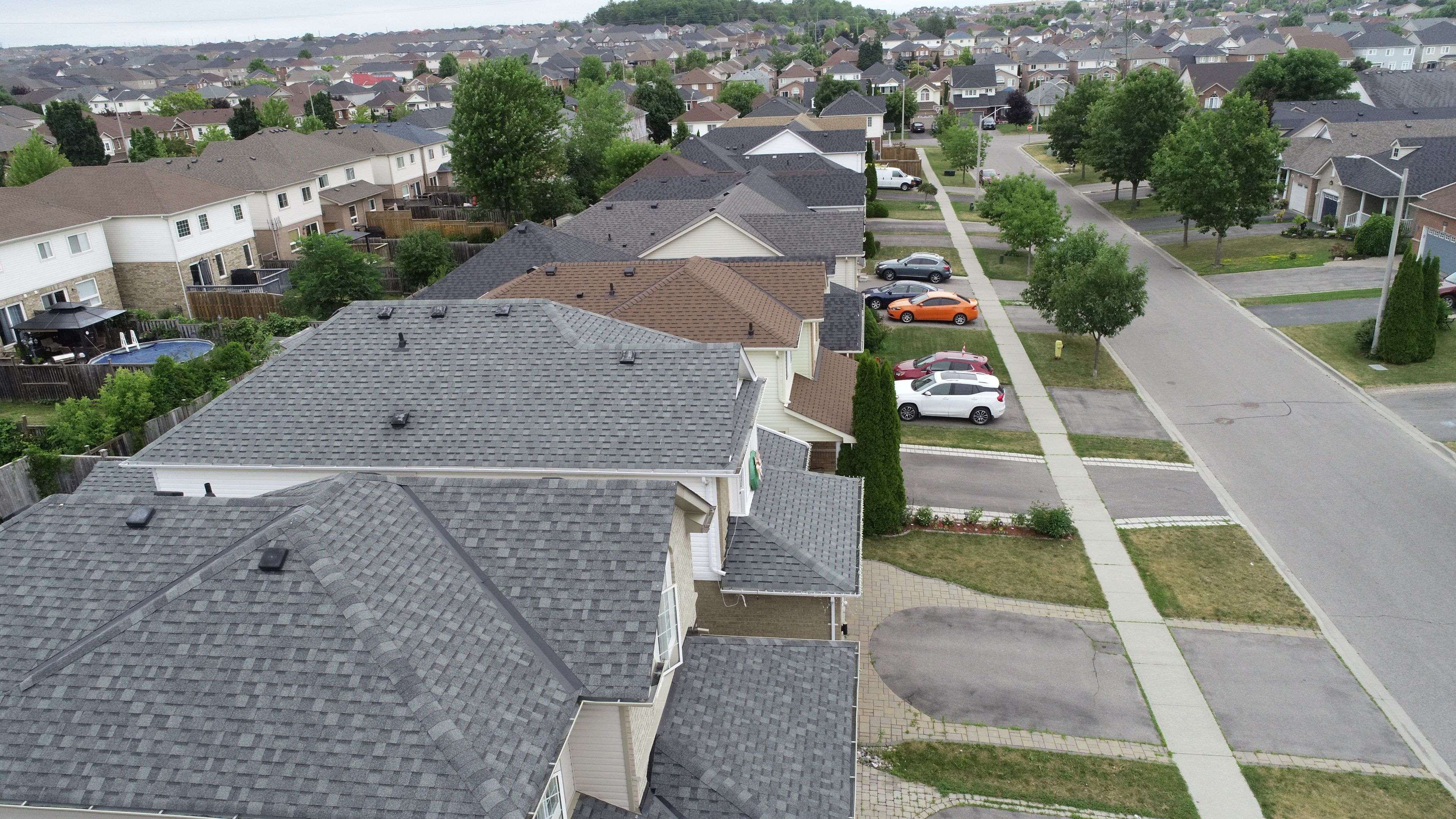 Oshawa, ON L1K 0C1,560 Falconridge DR