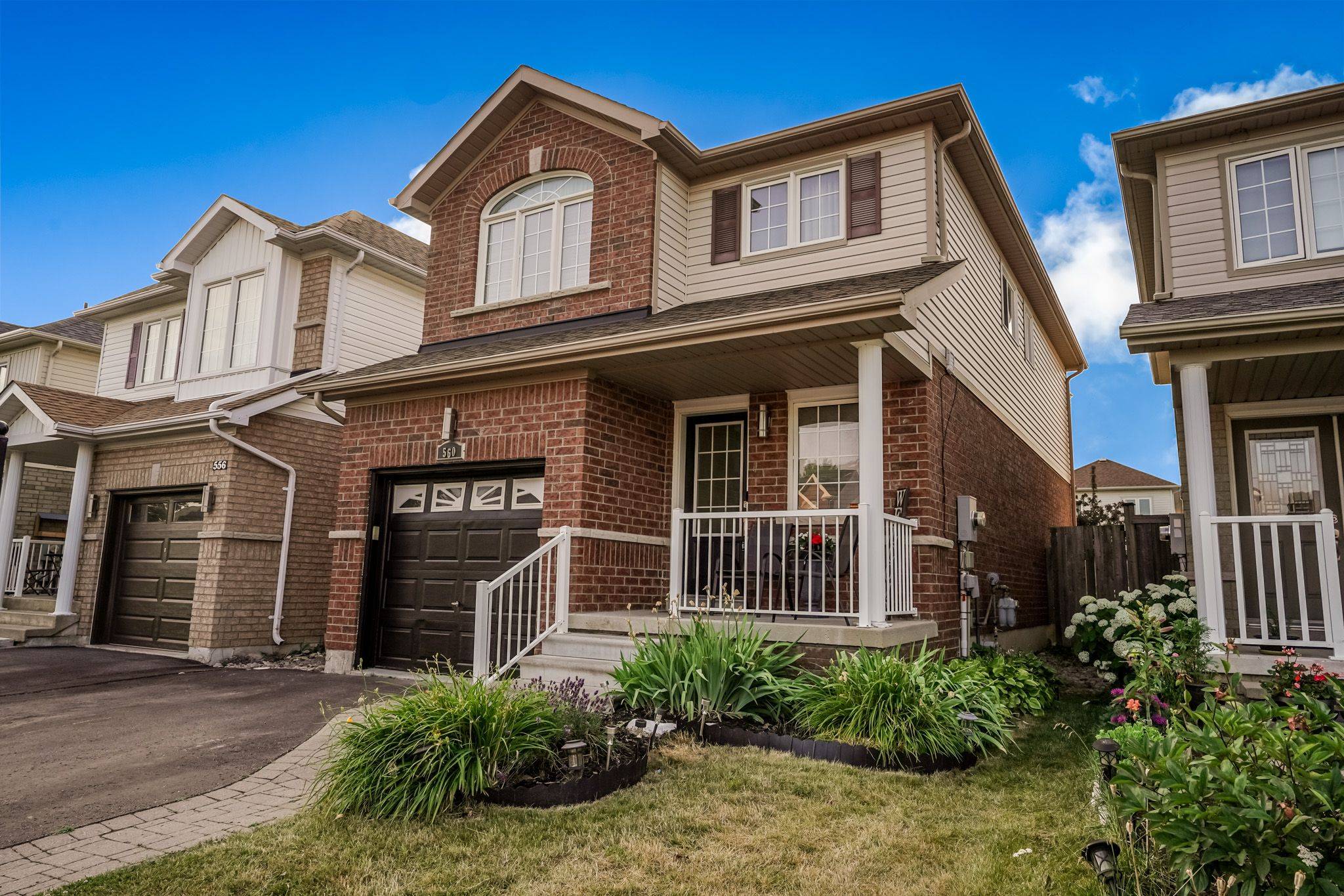 Oshawa, ON L1K 0C1,560 Falconridge DR