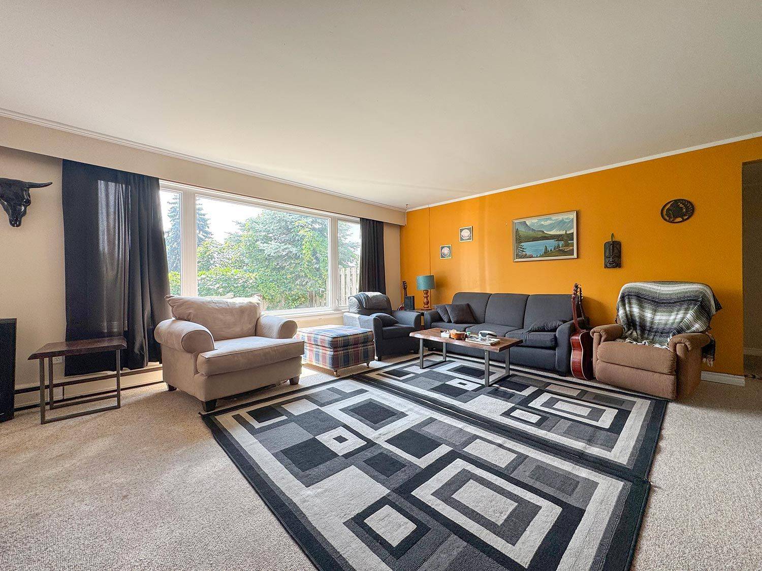 Barrie, ON L4N 4Y7,239 Letitia ST