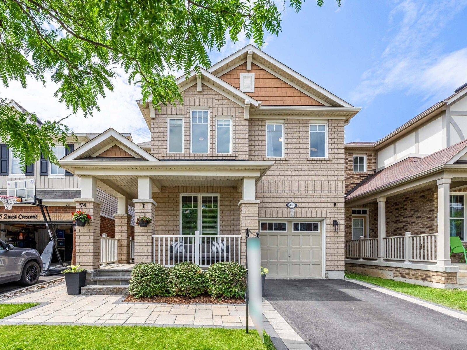 439 Zuest CRES, Milton, ON L9T 8E7