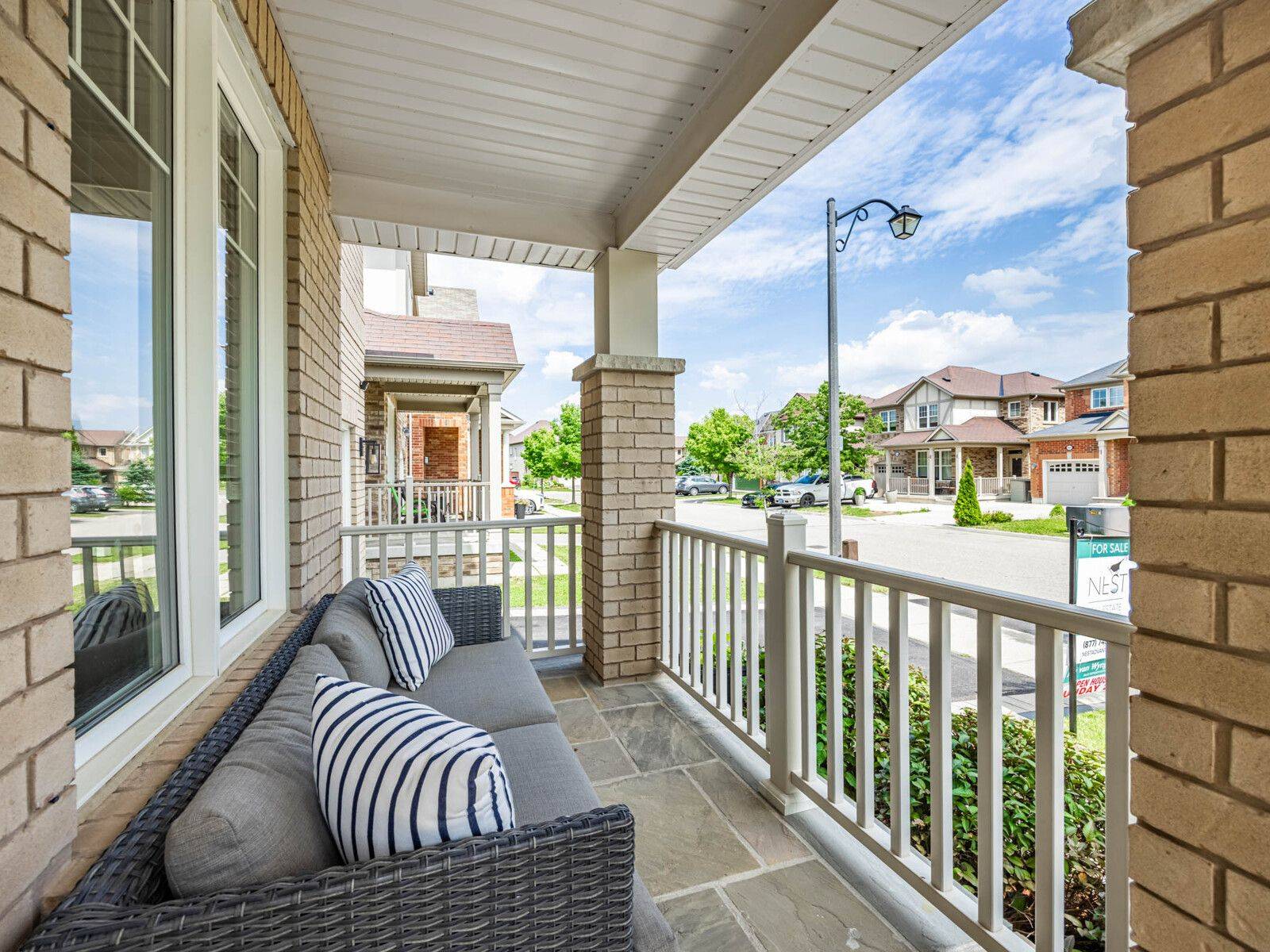 Milton, ON L9T 8E7,439 Zuest CRES