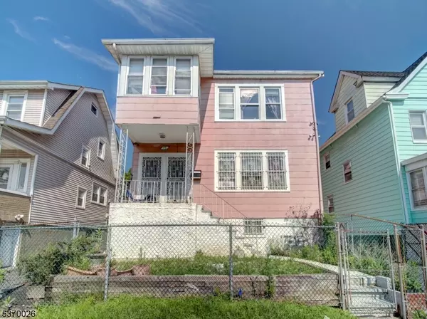 95 Crawford St, East Orange City, NJ 07018