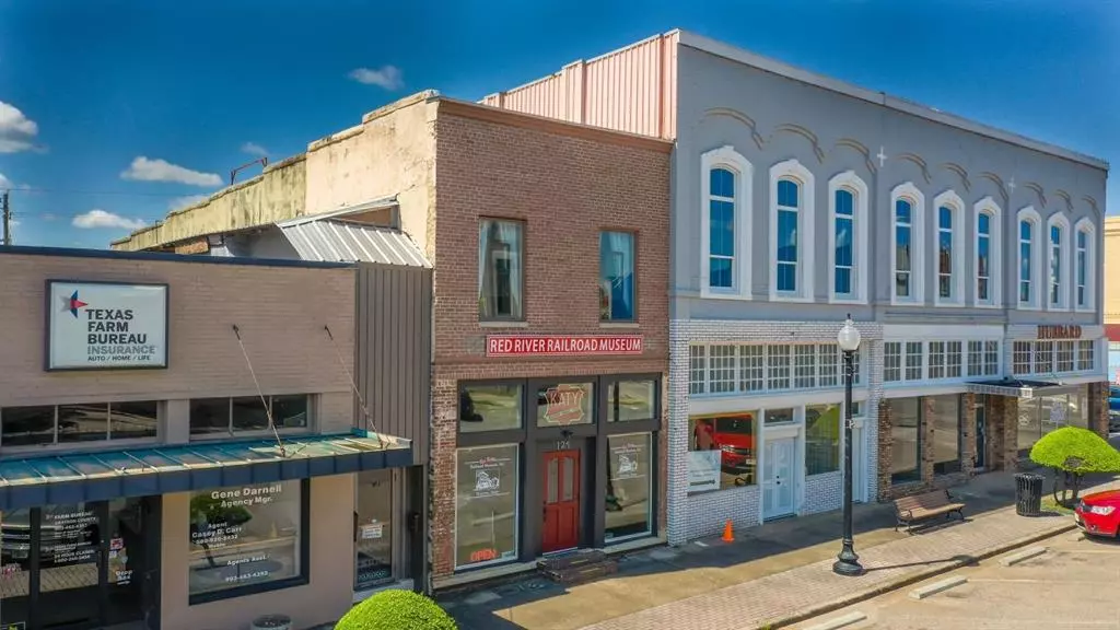 124 W Main Street, Denison, TX 75021