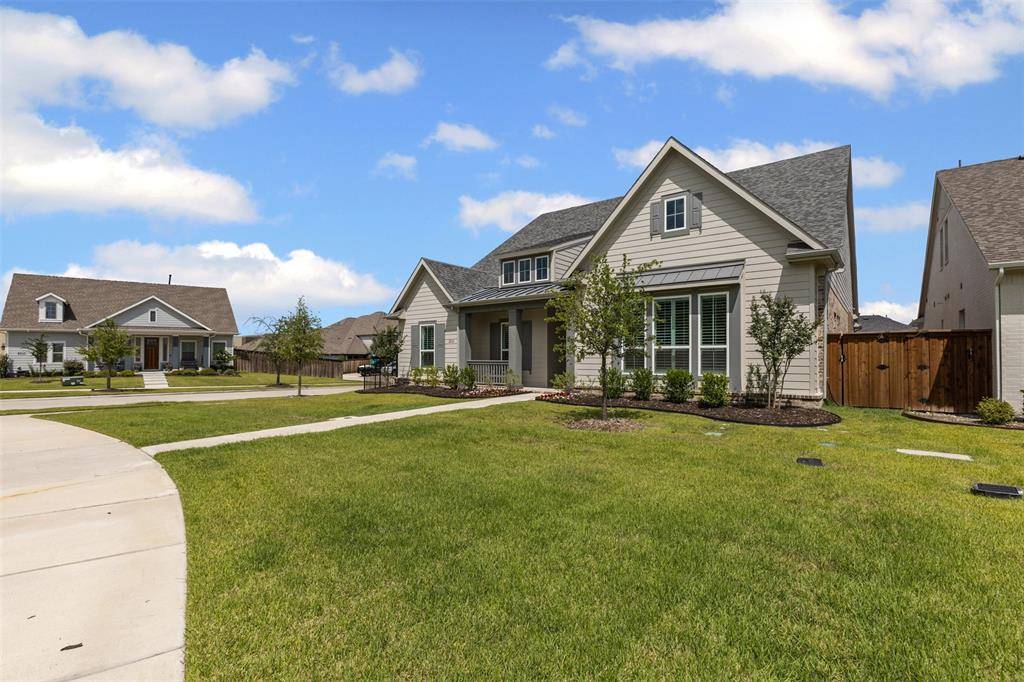 Fort Worth, TX 76008,2232 Offerande Drive