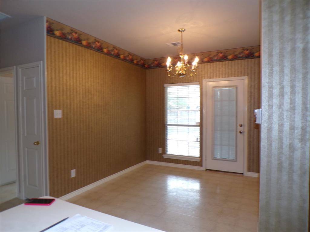 Desoto, TX 75115,1501 Mountain Laurel Lane