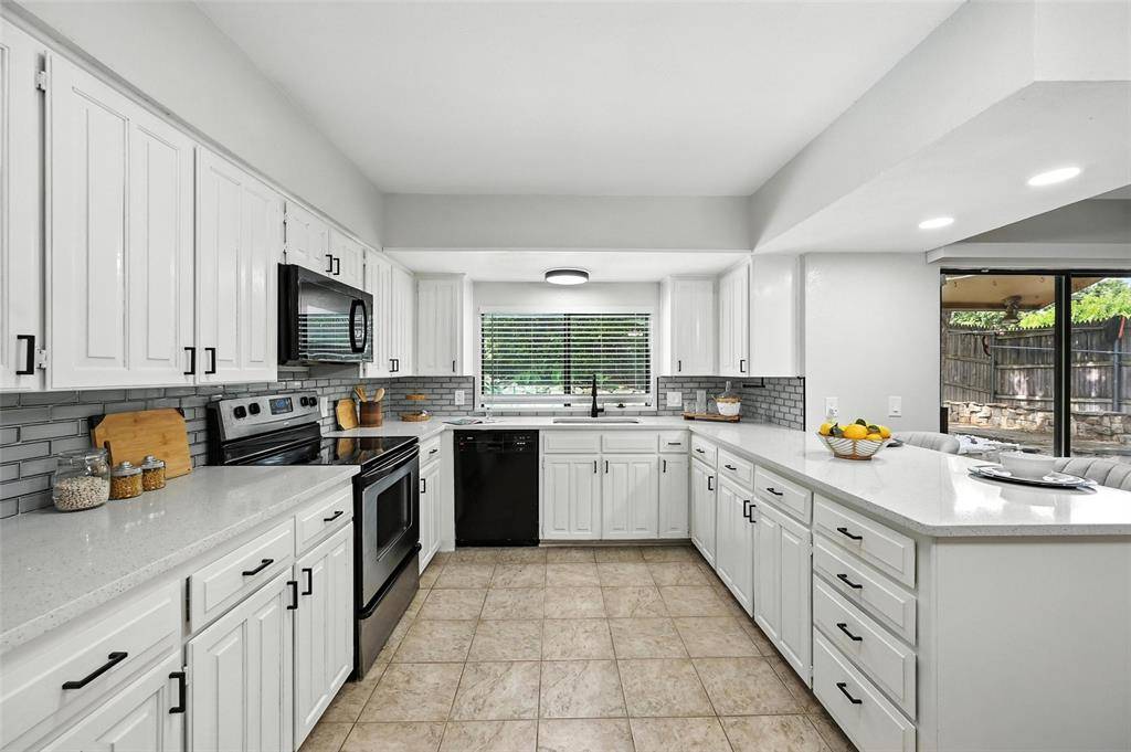Grand Prairie, TX 75052,2405 Parkside Drive
