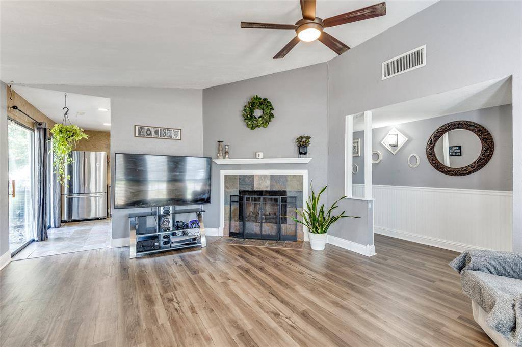 Fort Worth, TX 76133,4201 Longmeadow Way