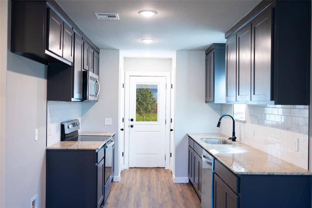 Denison, TX 75020,2404 Miller Street