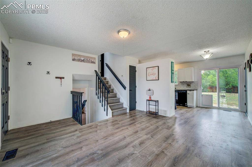 Colorado Springs, CO 80916,5002 N Nolte DR