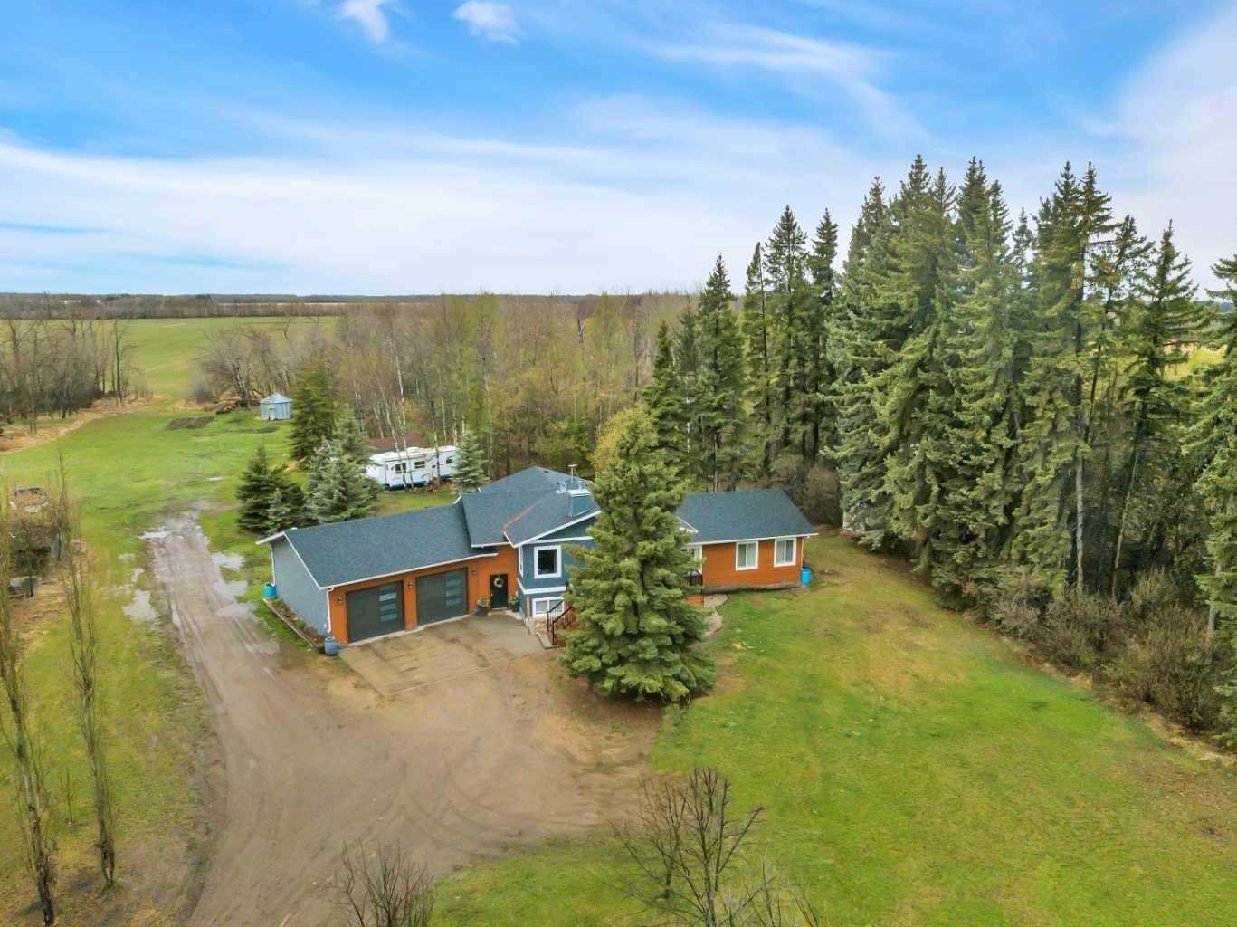 49124 RR 275, Calmar, AB T0C 2P0