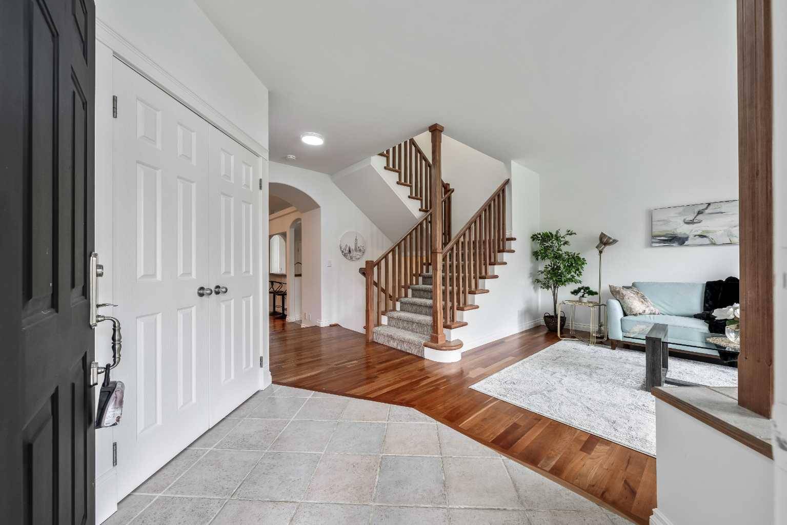 Calgary, AB T2N 1C5,1709 8 AVE Northwest