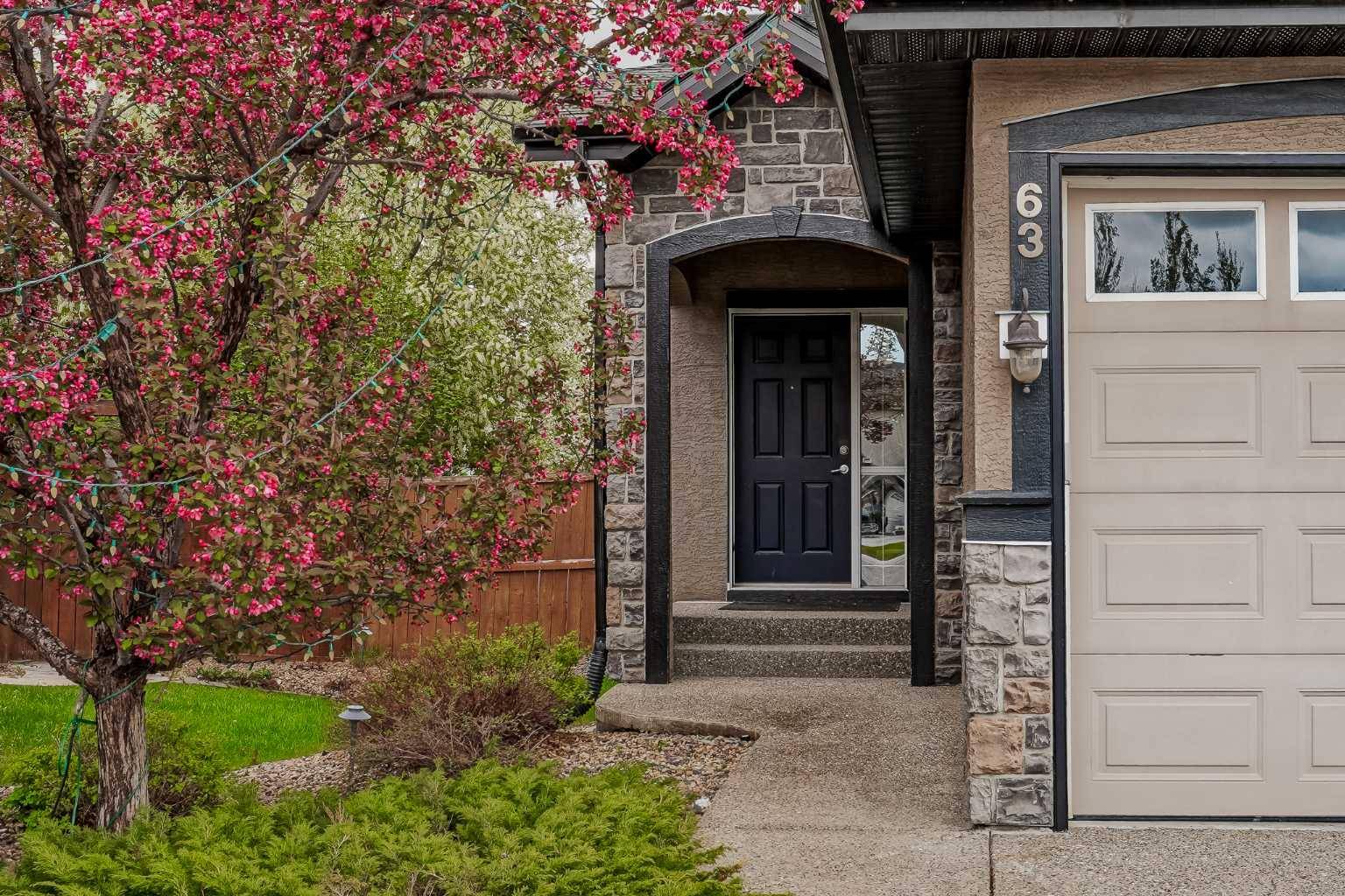 63 Cranleigh Close Southeast, Calgary, AB T3M 1H6