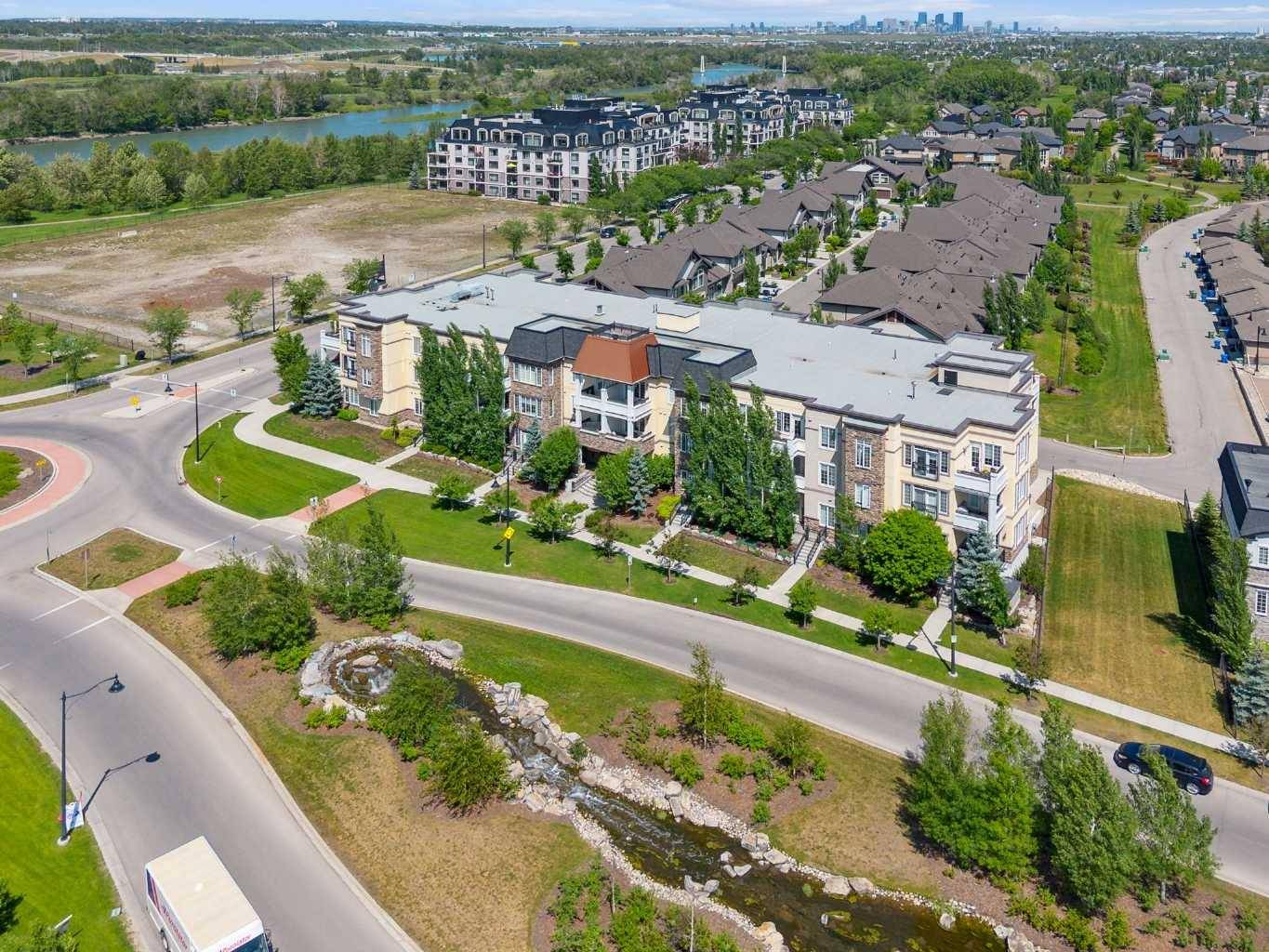 39 Quarry Gate Southeast #309, Calgary, AB T2C 5P4