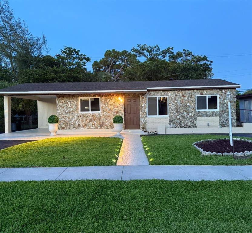 Fort Lauderdale, FL 33311,1070 NW 25th Way