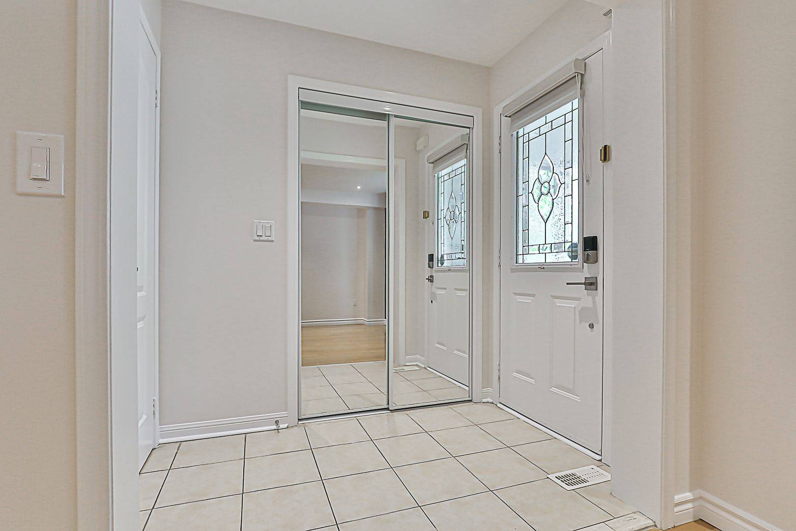 Markham, ON L6C 2S5,533 Bur Oak AVE