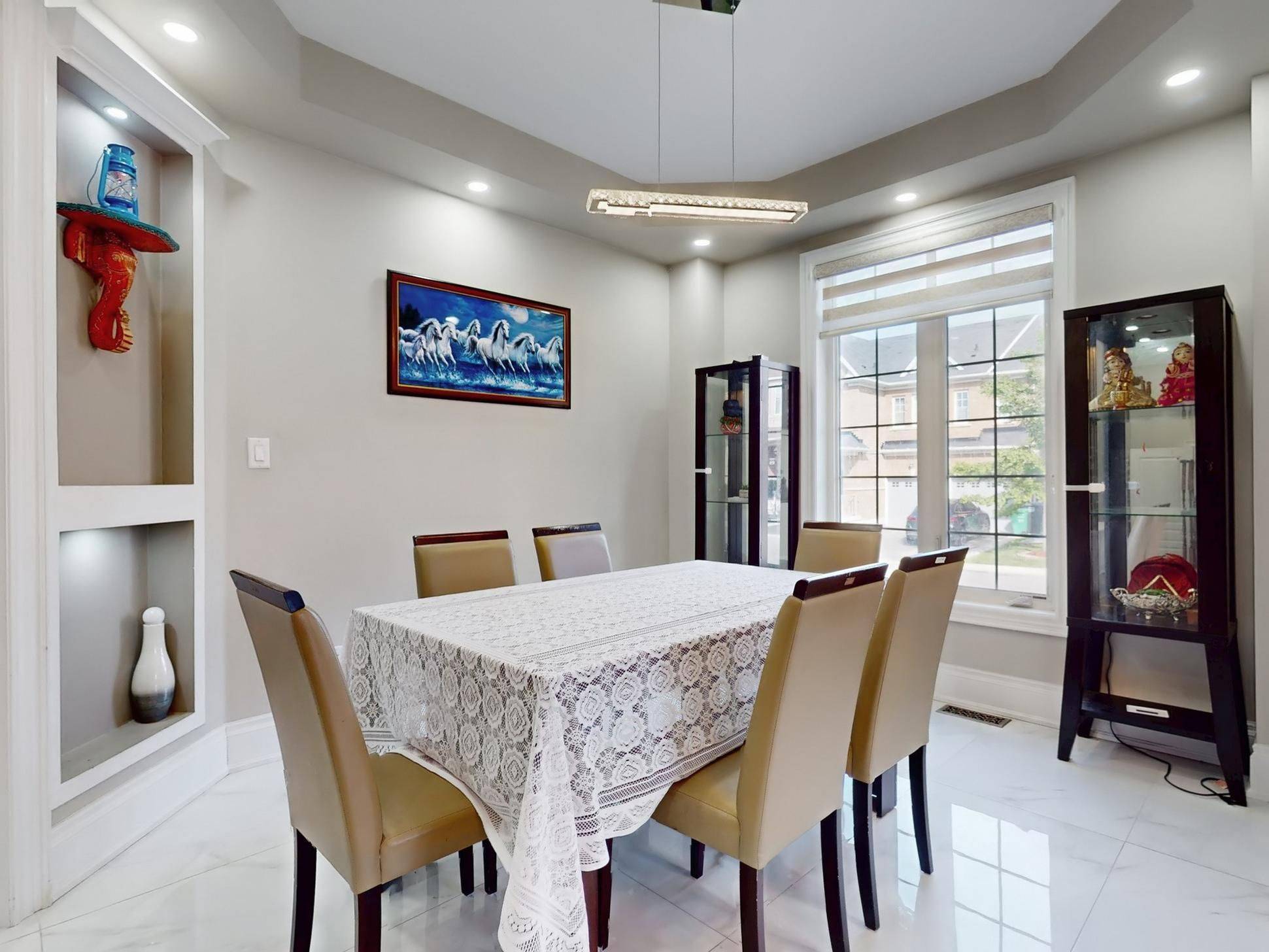 Brampton, ON L7A 4B8,96 Humberstone CRES