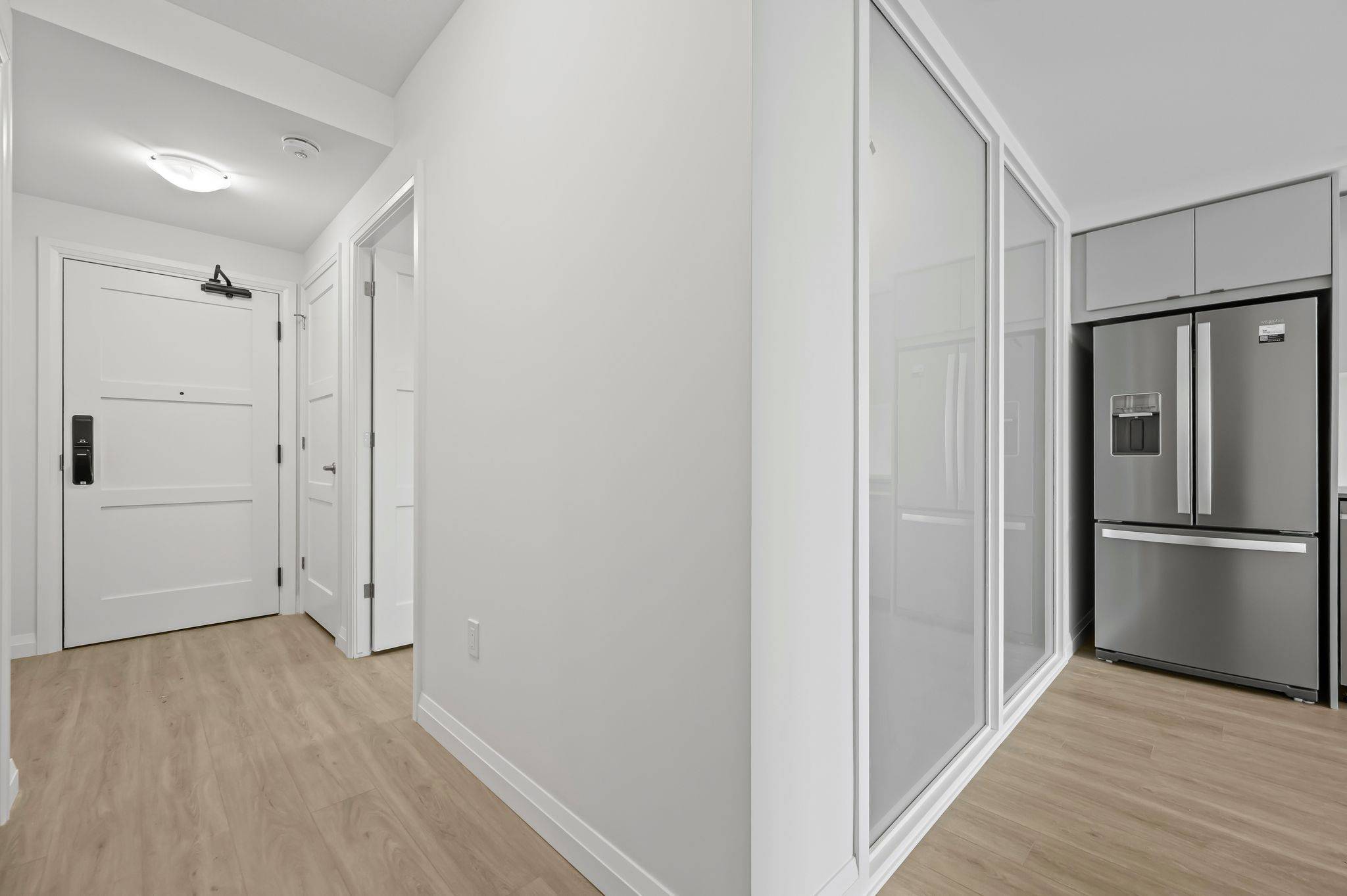 Guelph, ON N1E 0T3,93 Arthur ST S #606