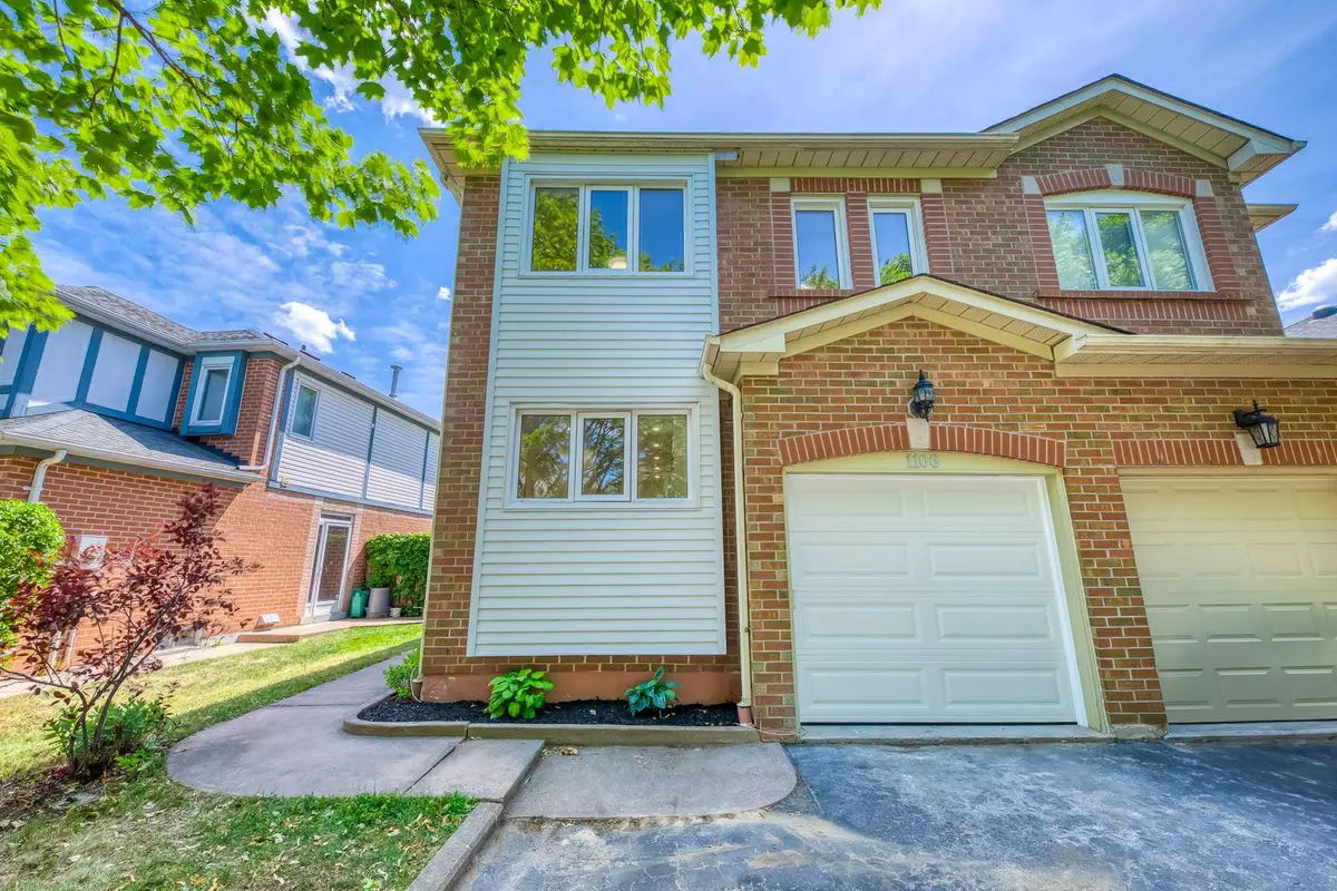 Oakville, ON L6J 7P1,1106 Beechnut RD
