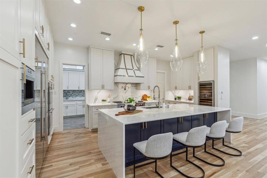 Dallas, TX 75230,6839 Orchid Lane