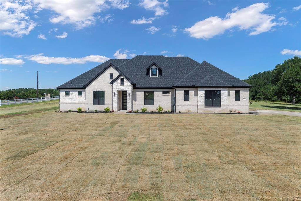 Springtown, TX 76082,1001 Henry Way