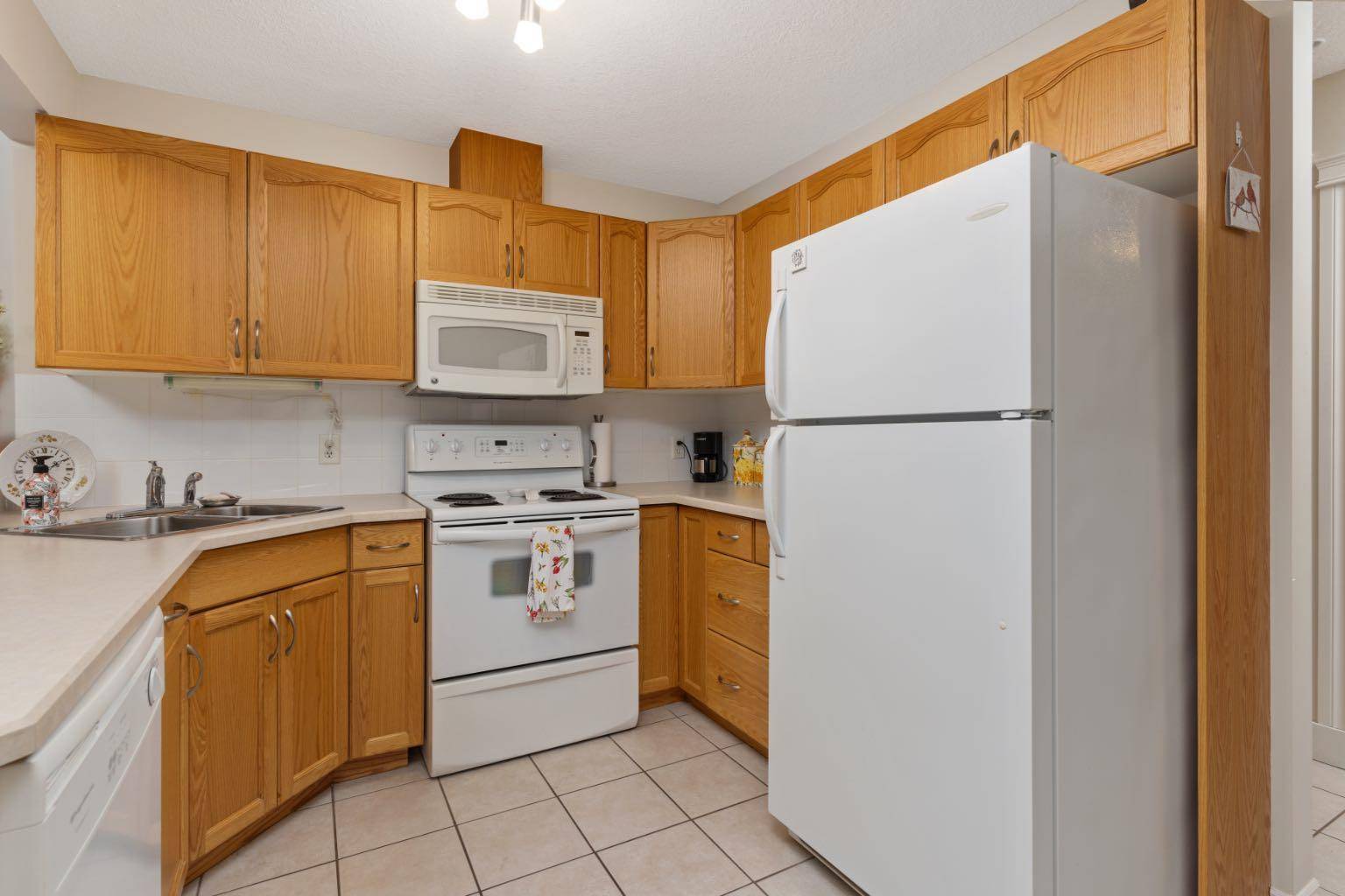Camrose, AB T4V 0N6,5419 49 AVE ##103