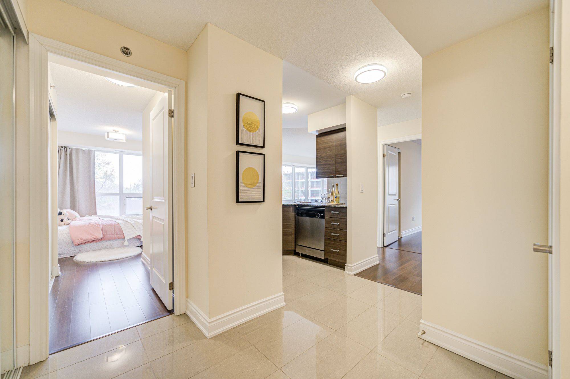 Toronto C06, ON M3H 0B3,760 Sheppard AVE W #313