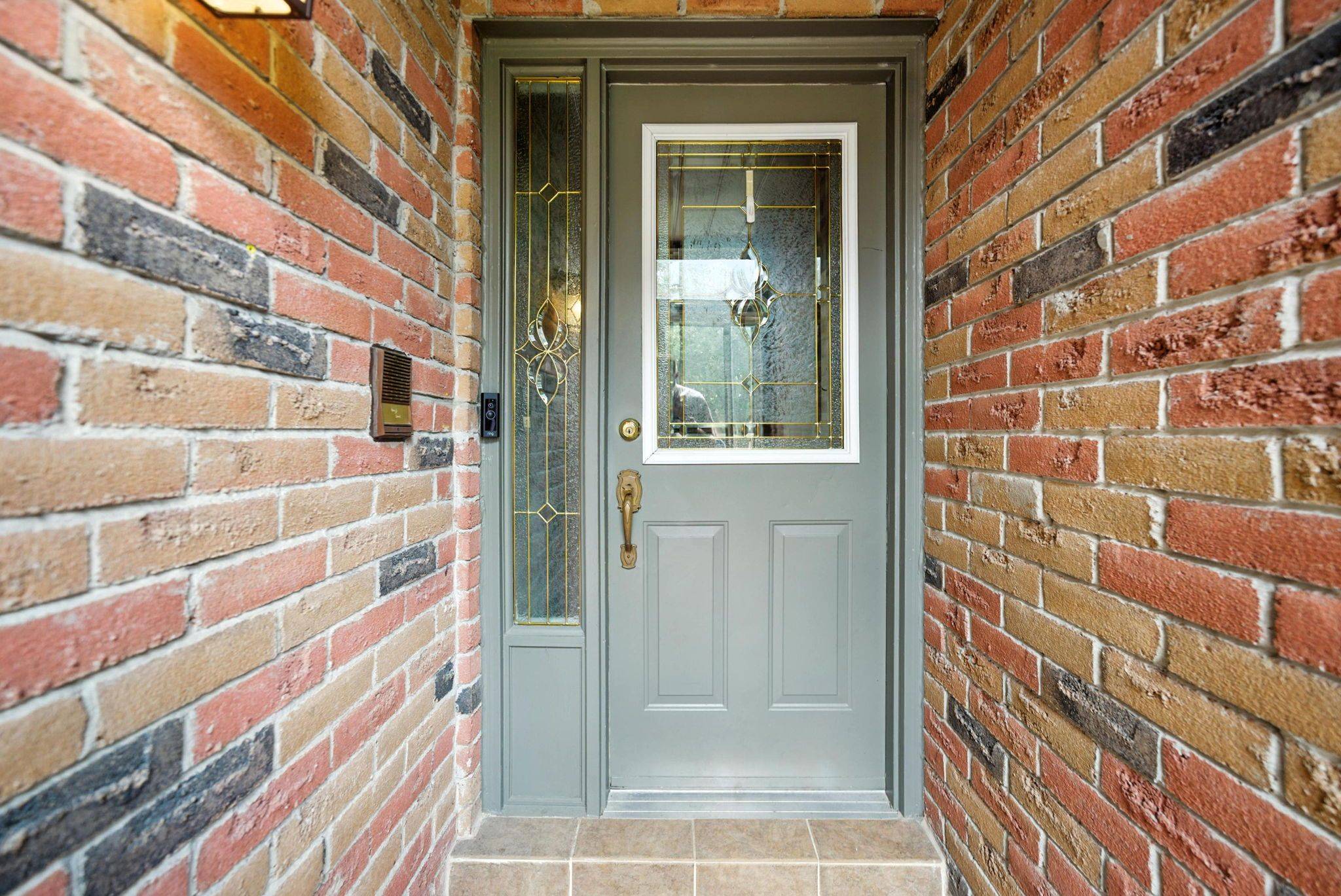 Whitby, ON L1N 8E9,32 Horseshoe DR