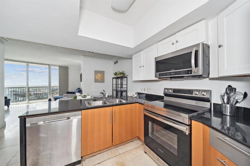 1750 N Bayshore Dr #4315, Miami, FL 33132