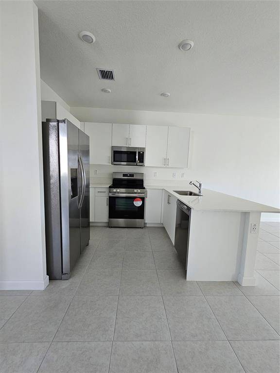 Coral Springs, FL 33076,12028 NW 46th St