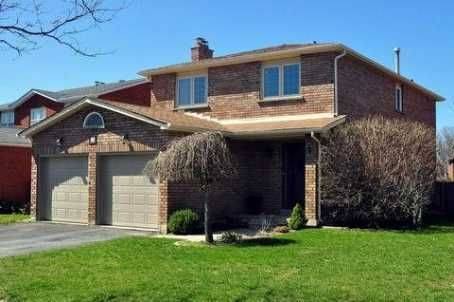 10 Alderwood ST, Whitchurch-stouffville, ON L4A 5C9