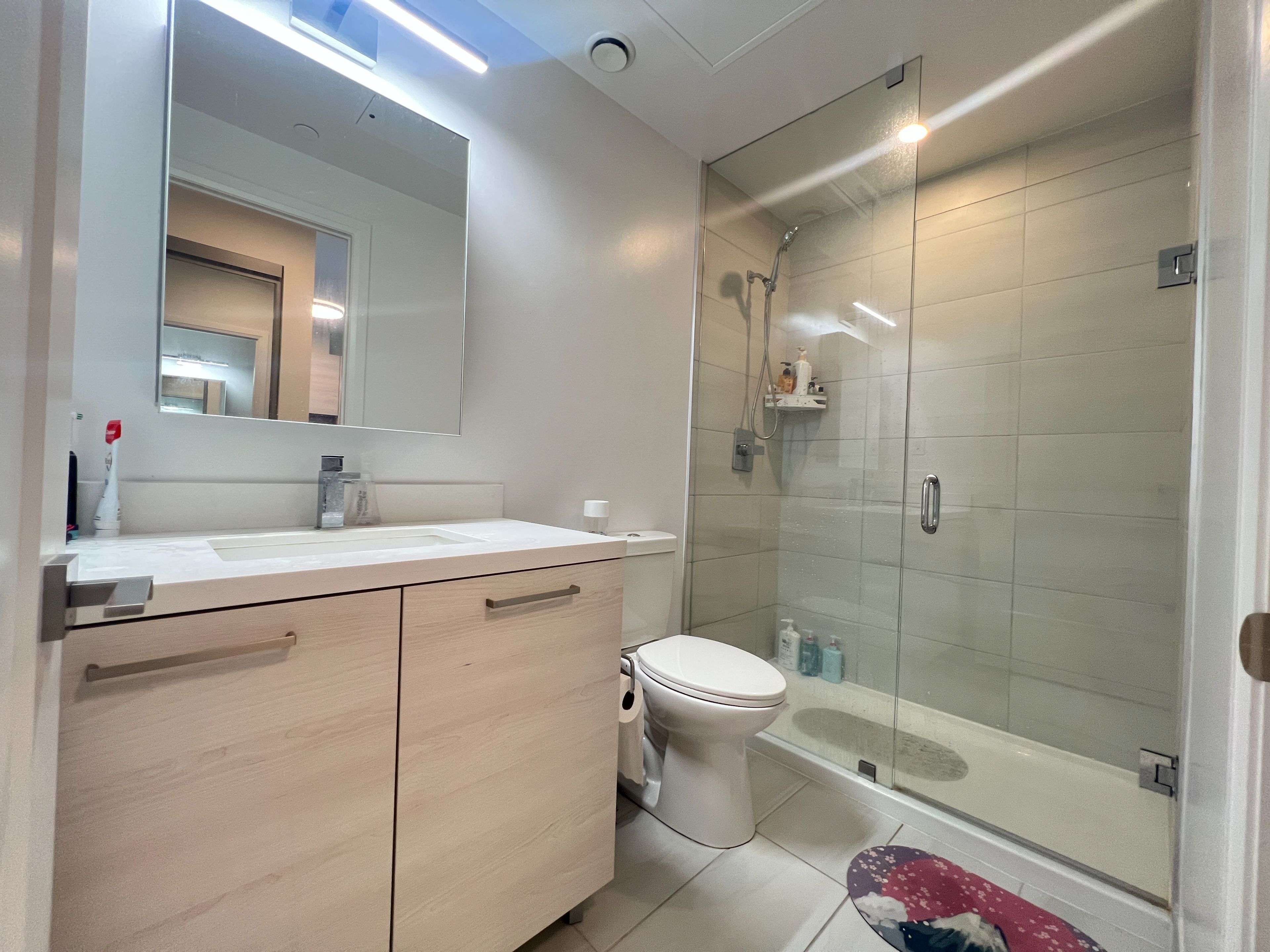 Markham, ON L3T 0G8,12 Gandhi LN #1211