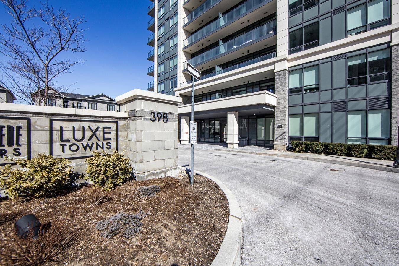Richmond Hill, ON L4B 0G6,398 Highway 7 N/A E #1115