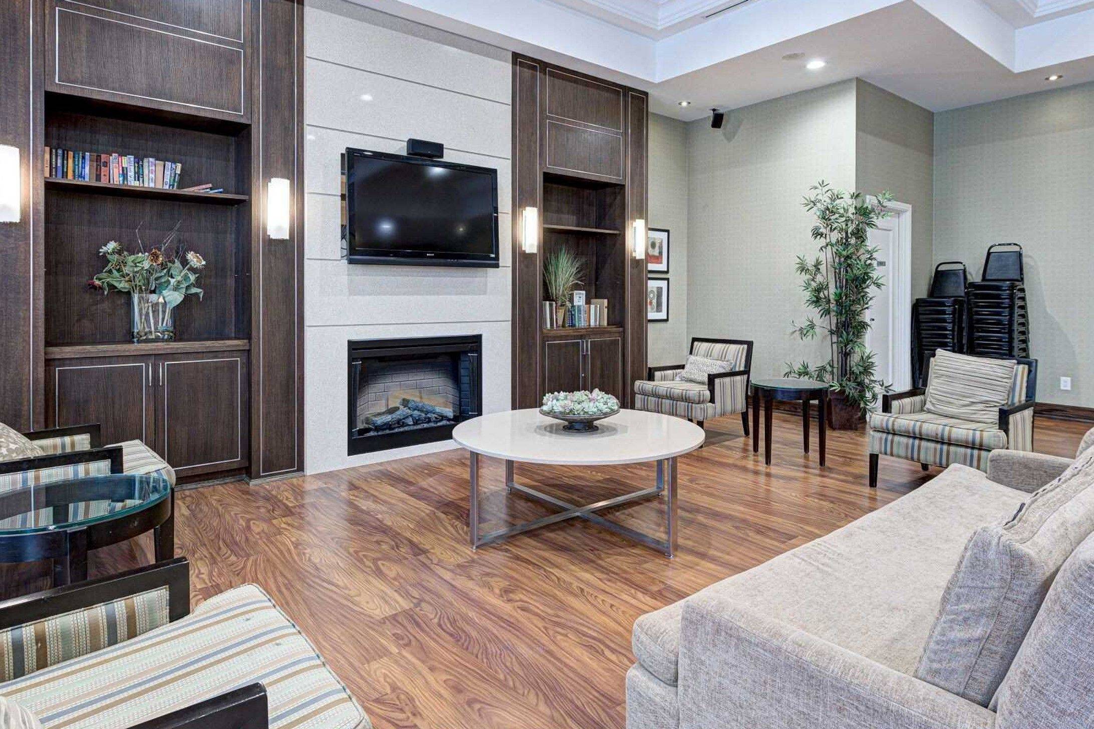 Vaughan, ON L4J 0G7,20 North Park RD #1509