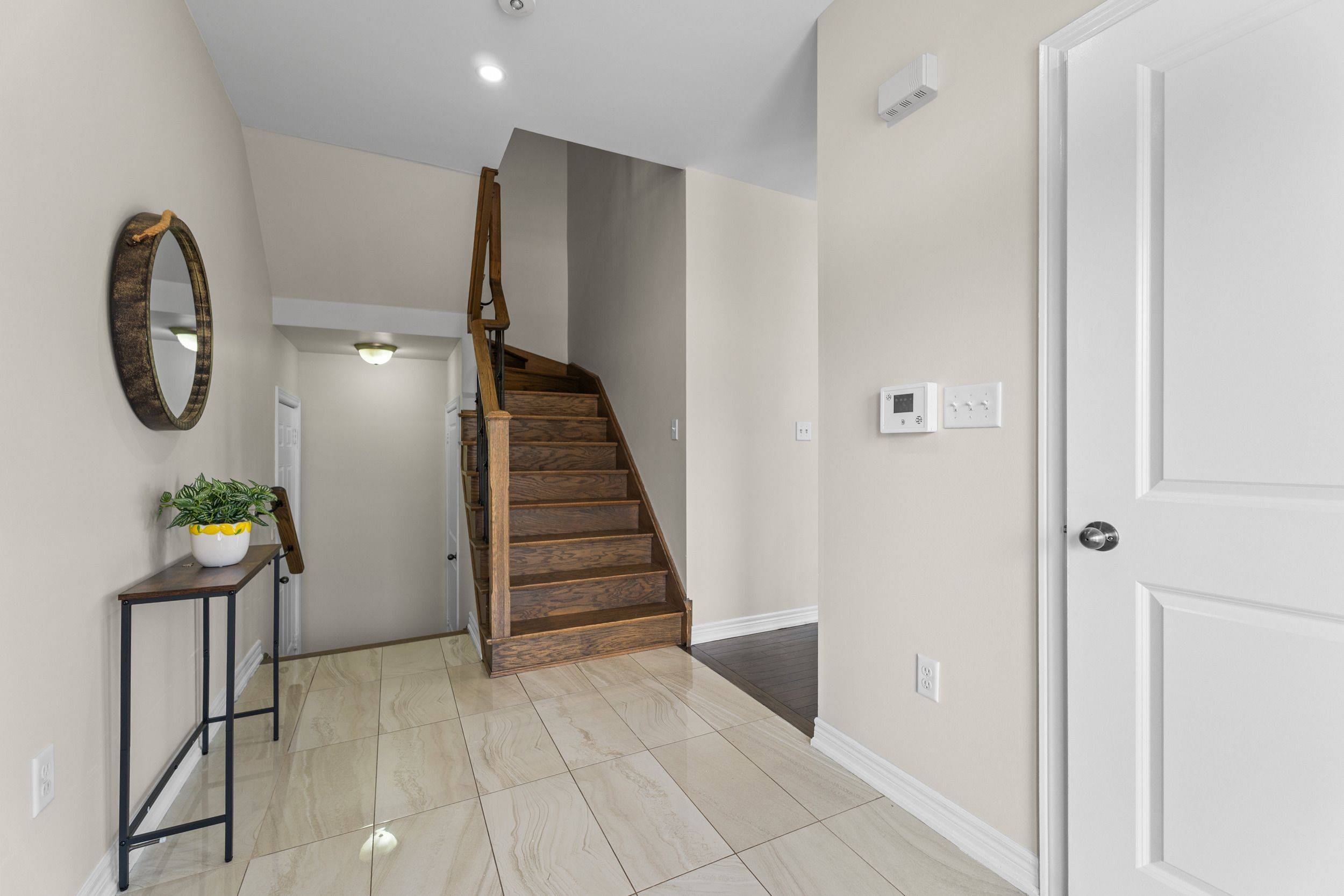 Brampton, ON L7A 0B2,324 Veterans DR